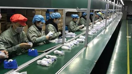 生產(chǎn)口罩機鏈條、防護服、消毒濕巾&hellip;復(fù)工進行時!余杭企業(yè)助力疫情防控!